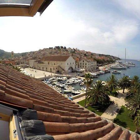 Hvar Attic Modern Design - Town Center With A Great View Hvar Town Dış mekan fotoğraf