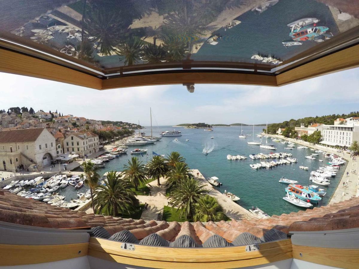 Hvar Attic Modern Design - Town Center With A Great View Hvar Town Dış mekan fotoğraf