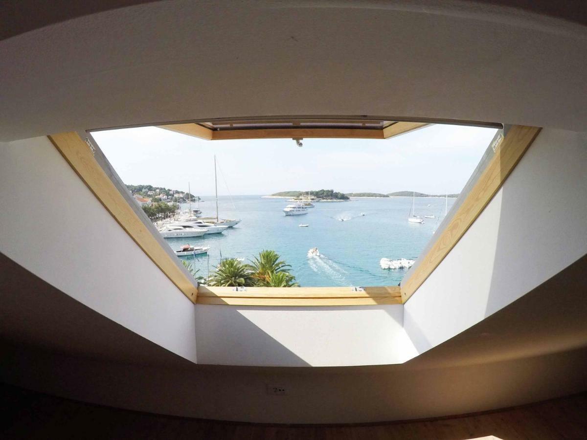 Hvar Attic Modern Design - Town Center With A Great View Hvar Town Dış mekan fotoğraf